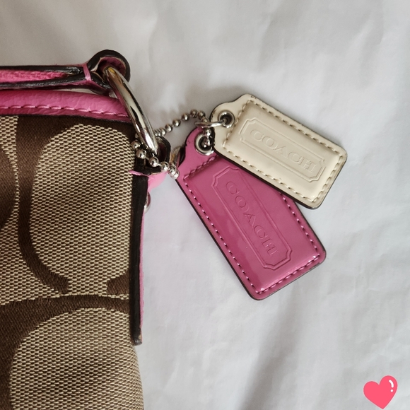 Vintage Coach Signature Crossbody - Picture 2 of 7